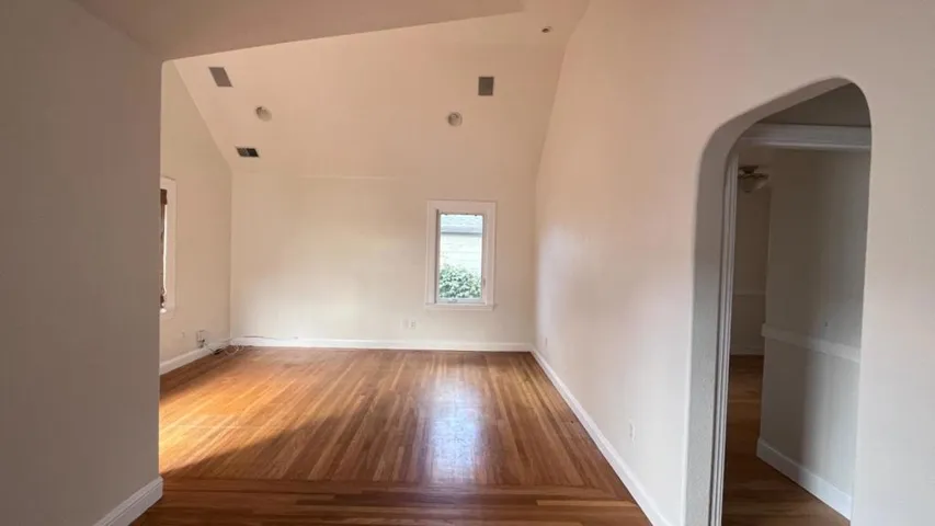 118 Poplar Ave., San Bruno, California 94066