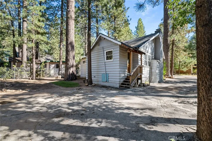 41480 Comstock Lane, Big Bear, California 92315