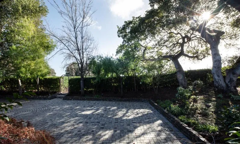 933 Laurel Glen Drive, Palo Alto, California 94304