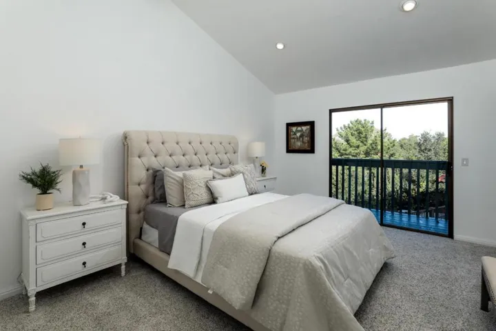 933 Laurel Glen Drive, Palo Alto, California 94304