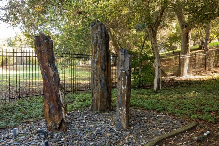933 Laurel Glen Drive, Palo Alto, California 94304