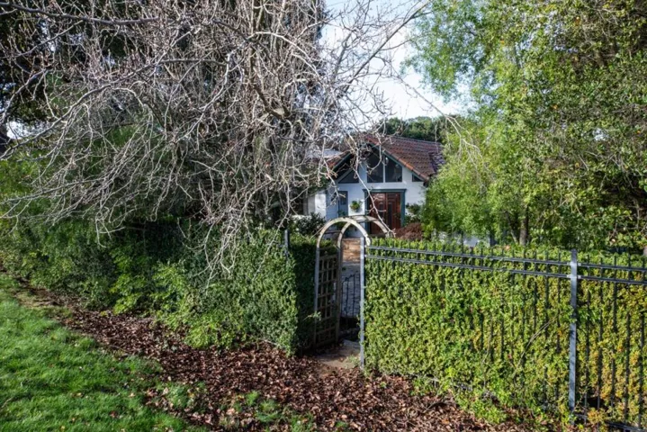 933 Laurel Glen Drive, Palo Alto, California 94304