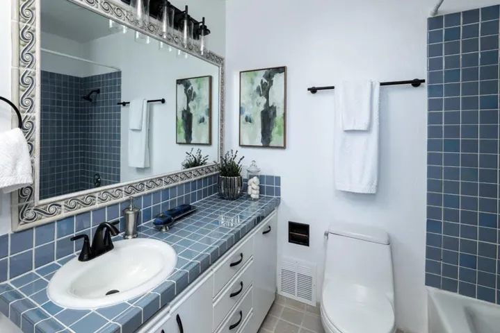 933 Laurel Glen Drive, Palo Alto, California 94304