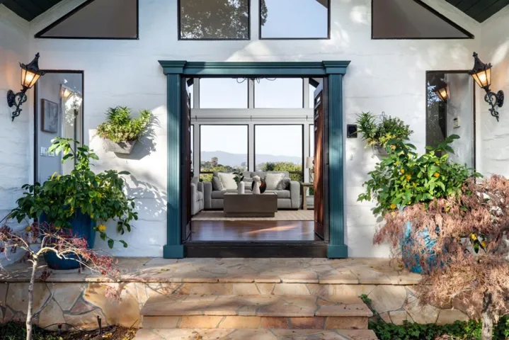 933 Laurel Glen Drive, Palo Alto, California 94304