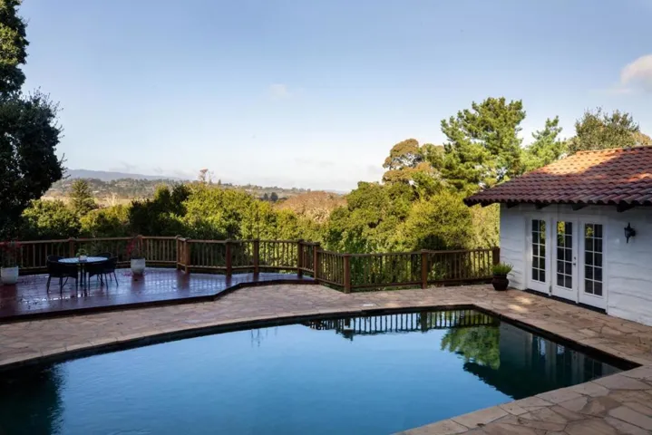 933 Laurel Glen Drive, Palo Alto, California 94304