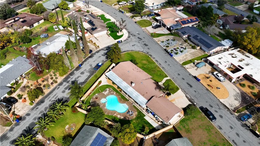 5842 Date Avenue, Rialto, California 92377