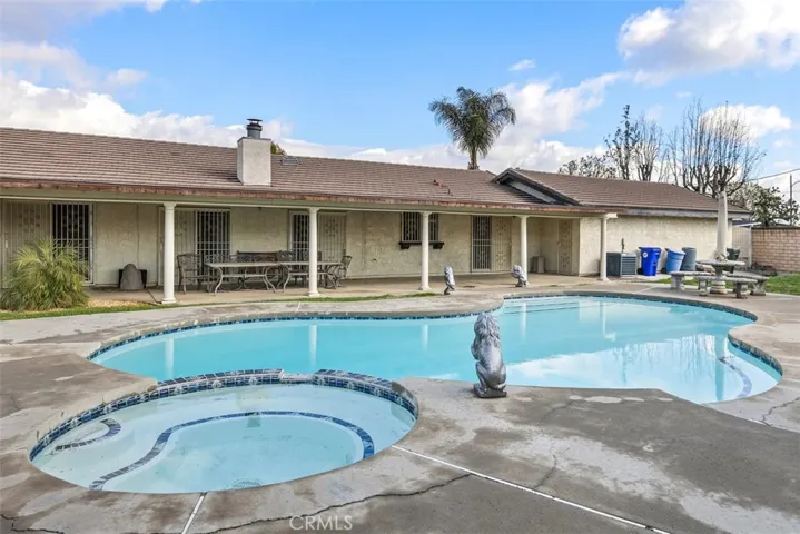 5842 Date Avenue, Rialto, California 92377
