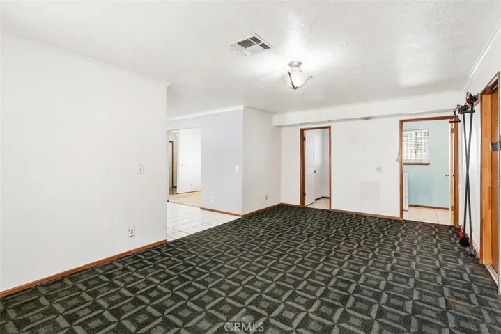 5842 Date Avenue, Rialto, California 92377