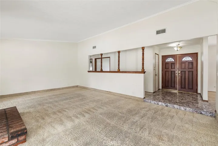 5842 Date Avenue, Rialto, California 92377
