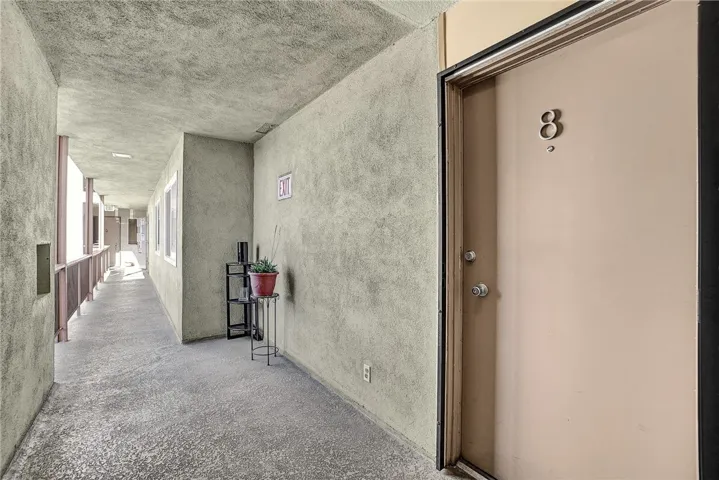 13543 Moorpark Street 8, Sherman Oaks, California 91423