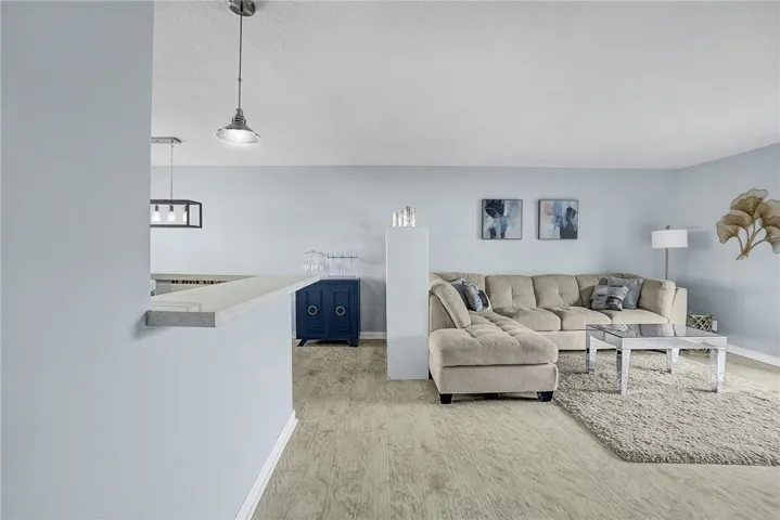 13543 Moorpark Street 8, Sherman Oaks, California 91423