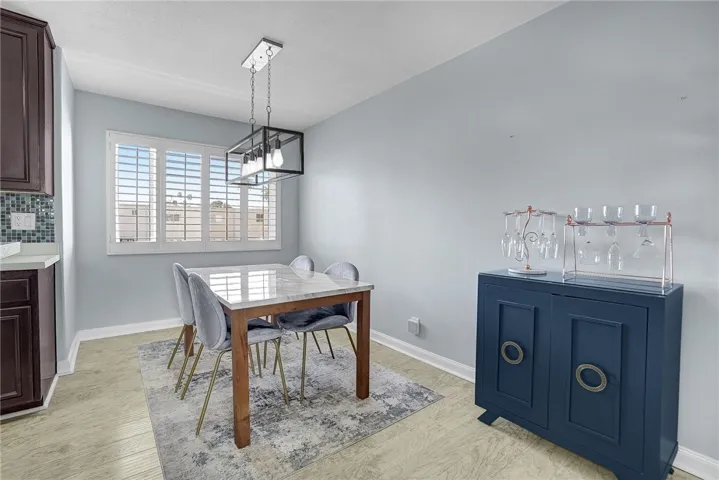 13543 Moorpark Street 8, Sherman Oaks, California 91423