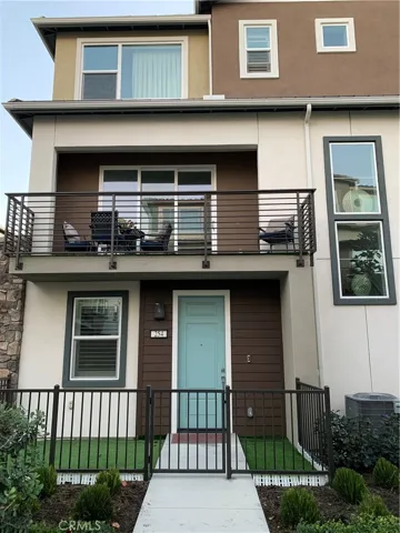 254 Siena, Lake Forest, California 92630