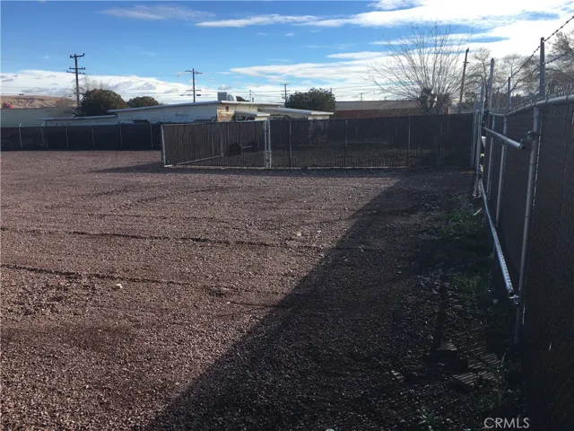 2150 E Main Street, Barstow, California 92311