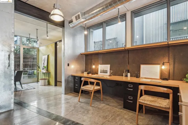 755 Folger Avenue, Berkeley, California 94710-2809