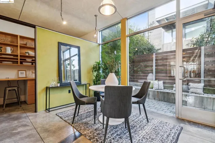 755 Folger Avenue, Berkeley, California 94710-2809