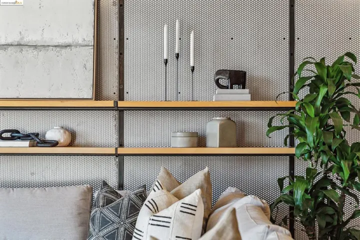 755 Folger Avenue, Berkeley, California 94710-2809