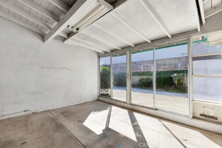 1327 S Gertruda Avenue, Redondo Beach, California 90277