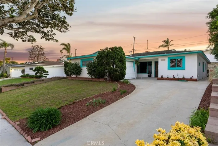 1327 S Gertruda Avenue, Redondo Beach, California 90277