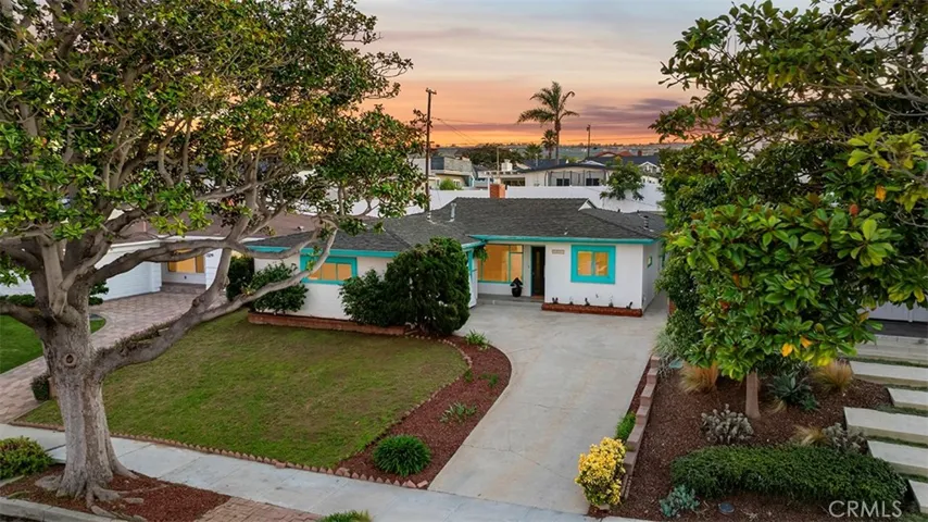 1327 S Gertruda Avenue, Redondo Beach, California 90277