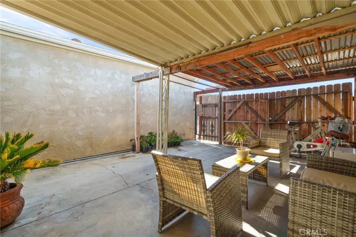 320 Magnolia Circle, Hemet, California 92543