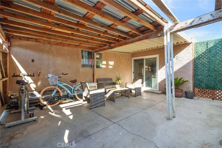 320 Magnolia Circle, Hemet, California 92543