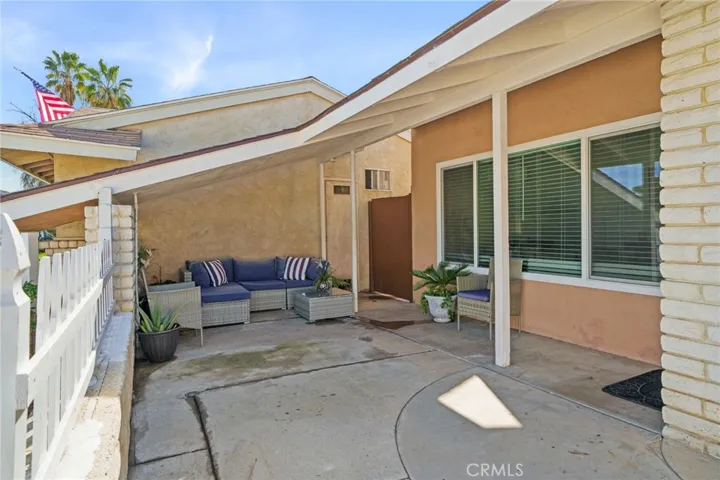 320 Magnolia Circle, Hemet, California 92543