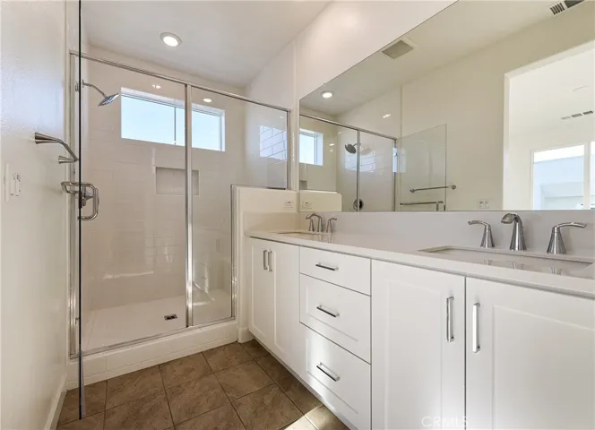 258 Sash, Irvine, California 92618