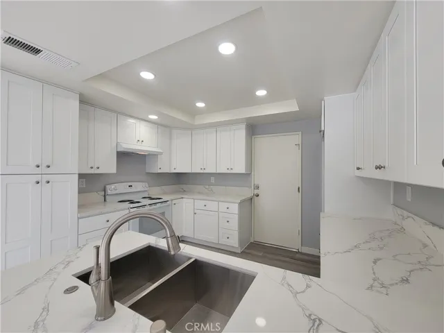 18168 Arbor Court, Fountain Valley, California 92708