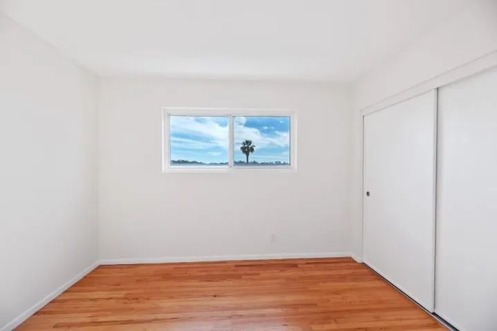 2010 Elevada St, Oceanside, California 92054