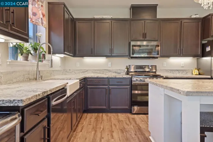 39 Pato Ln, Oakley, California 94561