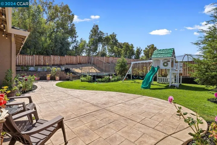 39 Pato Ln, Oakley, California 94561