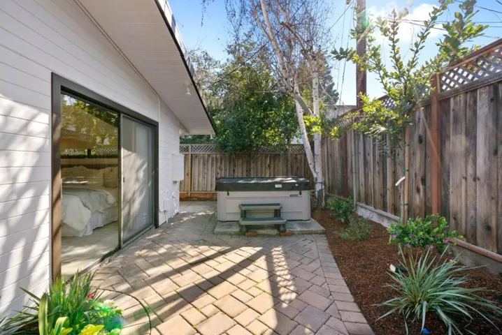 3364 Emerson Street, Palo Alto, California 94306