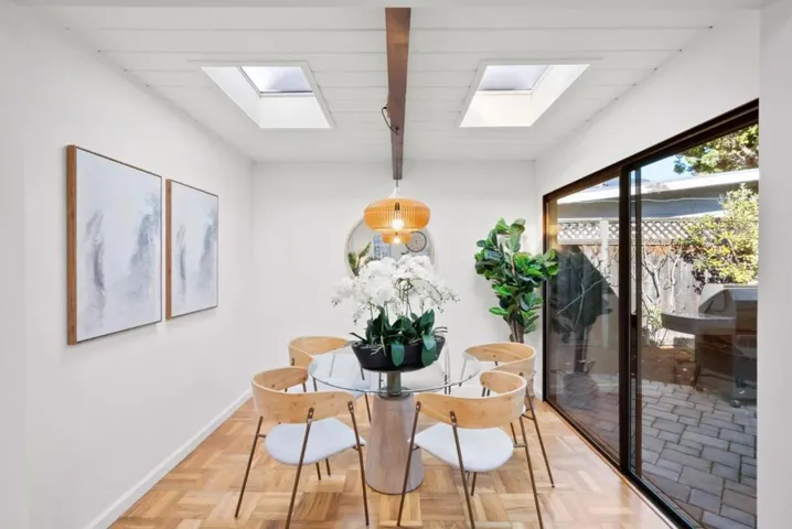 3364 Emerson Street, Palo Alto, California 94306