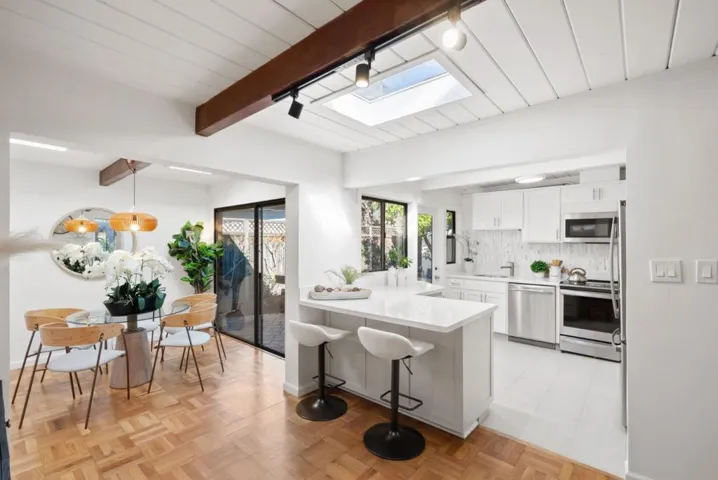 3364 Emerson Street, Palo Alto, California 94306