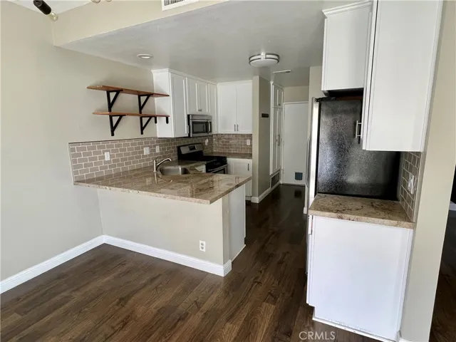 28413 Seco Canyon Road 128, Saugus, California 91390