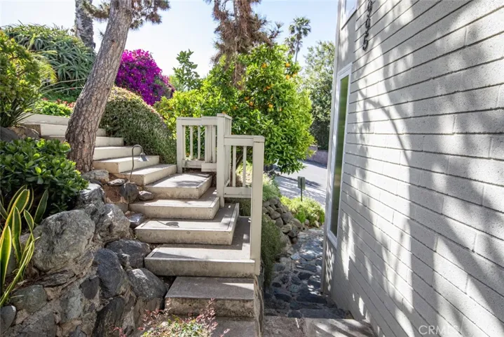 2995 Terry Road, Laguna Beach, California 92651