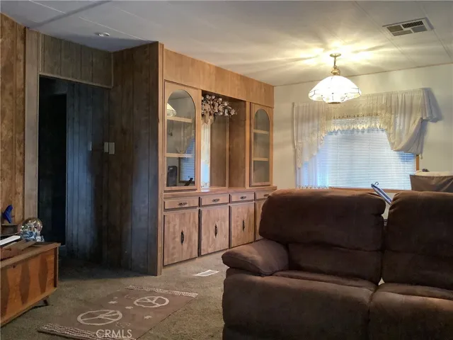 8655 E Santa Fe Avenue 44, Hesperia, California 92345