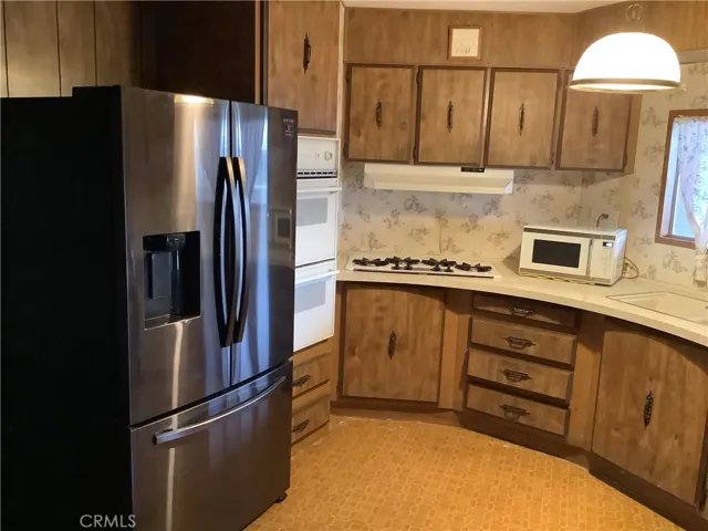 8655 E Santa Fe Avenue 44, Hesperia, California 92345