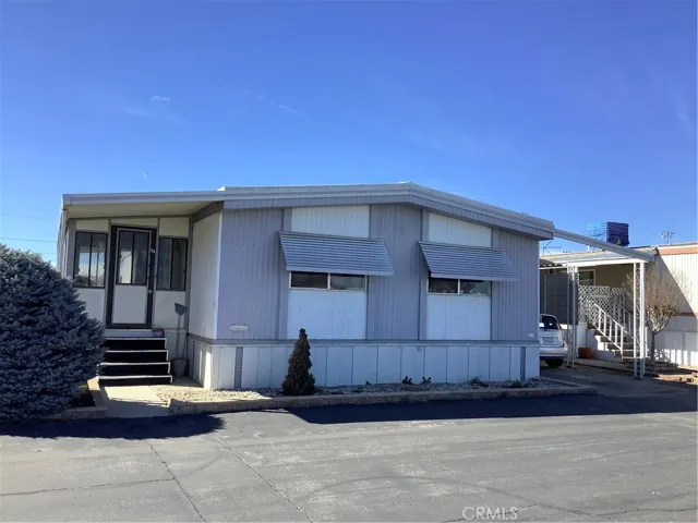 8655 E Santa Fe Avenue 44, Hesperia, California 92345