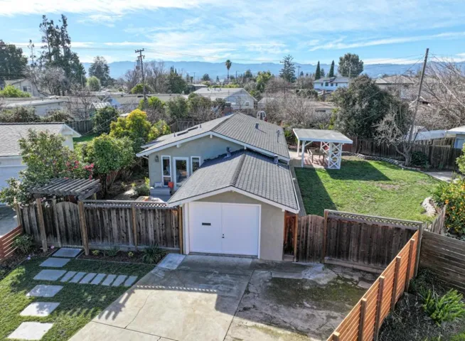 10441 Corte De Seville, Cupertino, California 95014