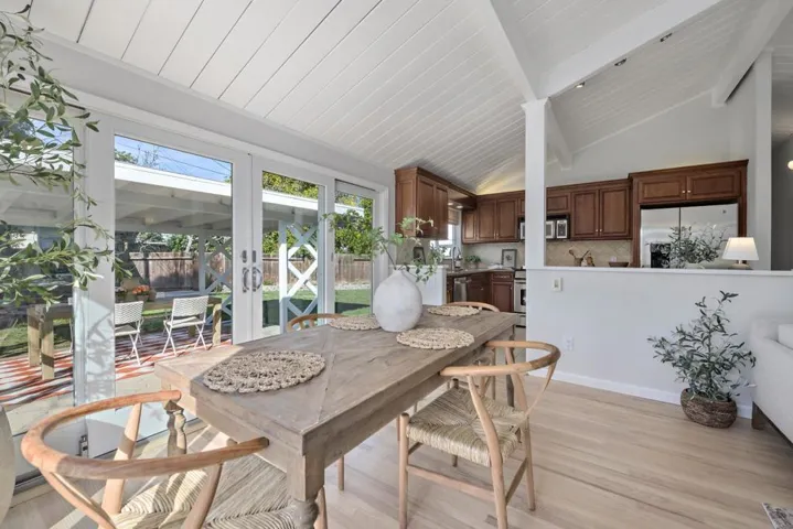 10441 Corte De Seville, Cupertino, California 95014