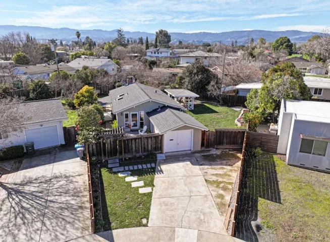 10441 Corte De Seville, Cupertino, California 95014