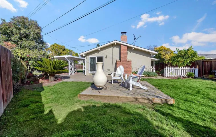 10441 Corte De Seville, Cupertino, California 95014