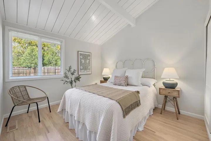 10441 Corte De Seville, Cupertino, California 95014