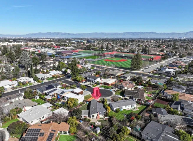 10441 Corte De Seville, Cupertino, California 95014