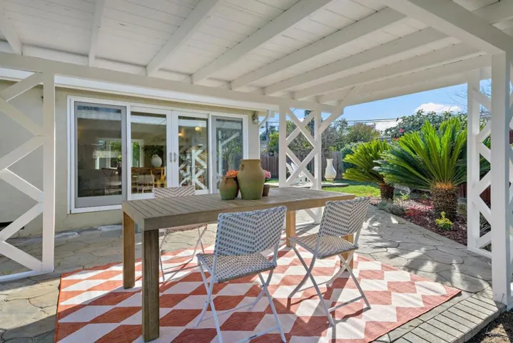 10441 Corte De Seville, Cupertino, California 95014