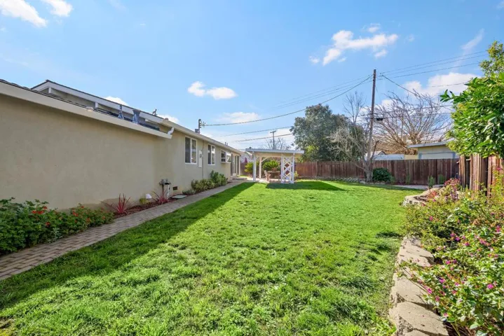 10441 Corte De Seville, Cupertino, California 95014