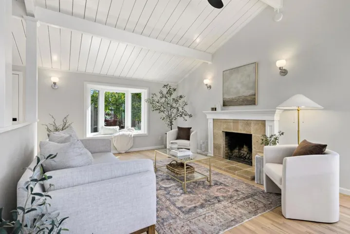 10441 Corte De Seville, Cupertino, California 95014