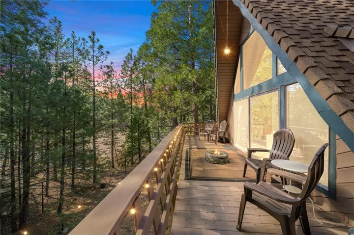27197 Bernina Drive, Lake Arrowhead, California 92352